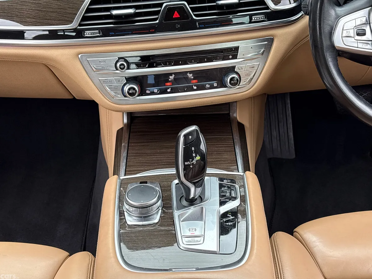 BMW 7-Series Saloon, Diesel, 2016, Black