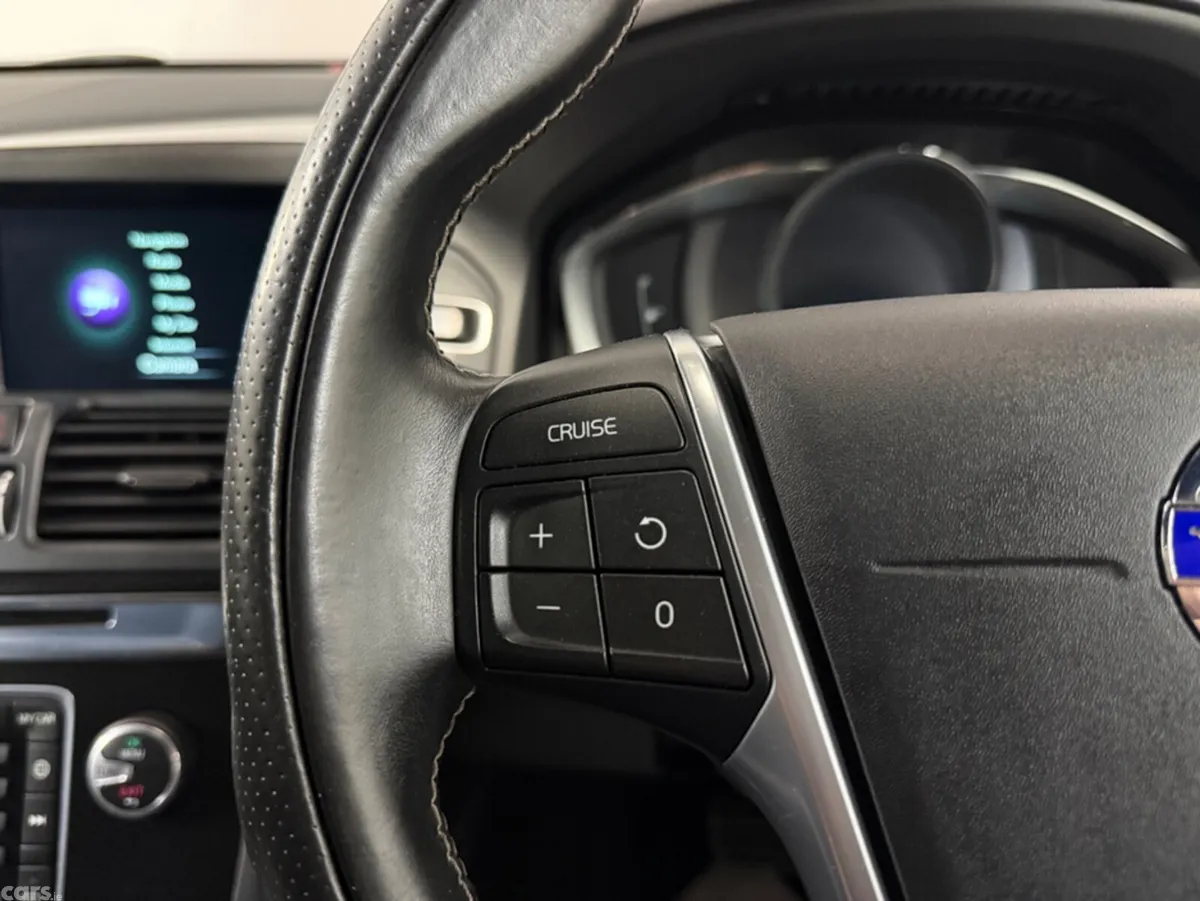 Volvo XC60 Estate, Diesel, 2015, Black