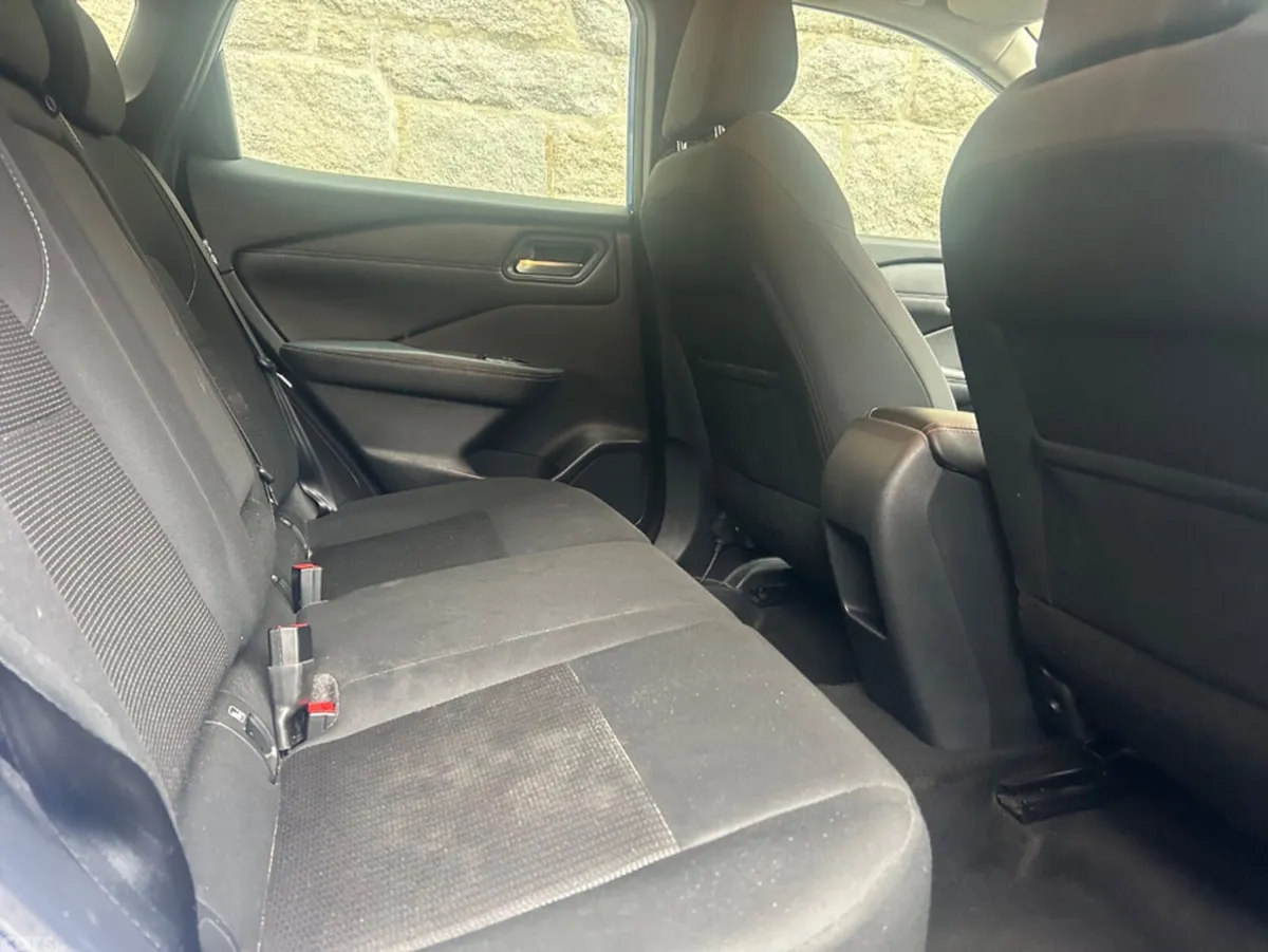 Nissan Qashqai MPV, Petrol Hybrid, 2023, Blue