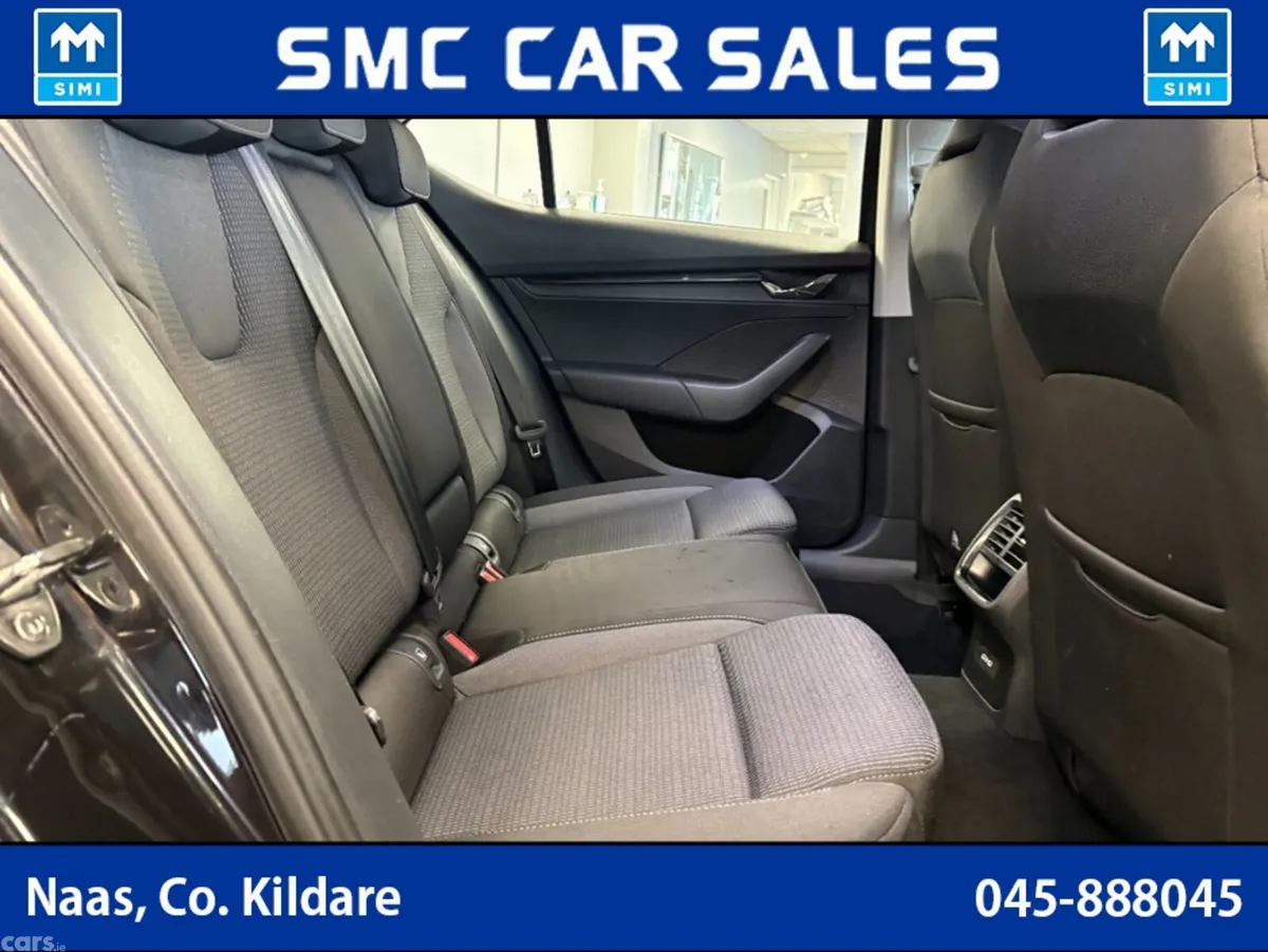 Skoda Octavia Hatchback, Diesel, 2022, Black