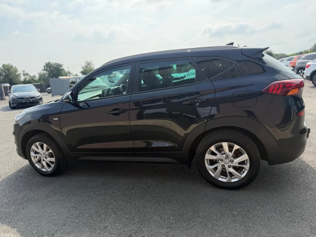 Hyundai Tucson SUV, Diesel Hybrid, 2020, Black