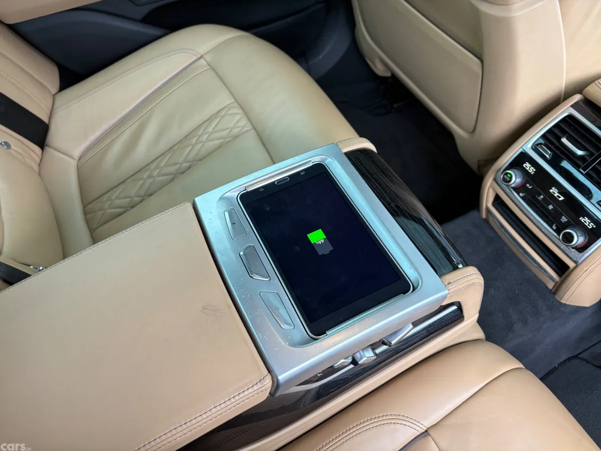 BMW 7-Series Saloon, Diesel, 2017, Grey