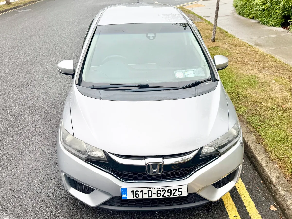Honda Fit Hatchback, Petrol Hybrid, 2016, Silver