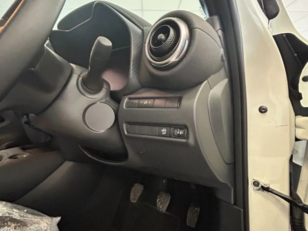 Nissan Juke MPV, Petrol, 2026, White