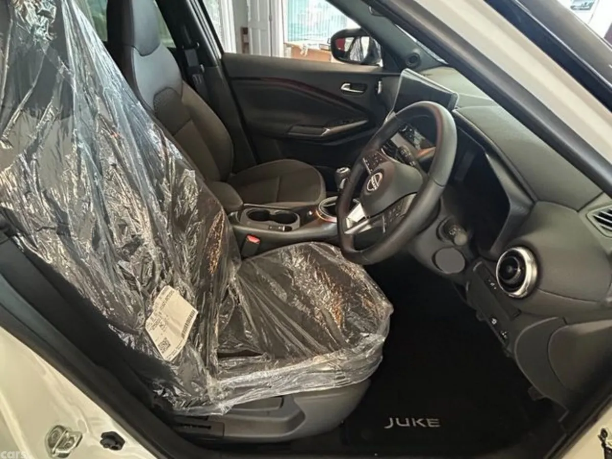Nissan Juke MPV, Petrol, 2026, White