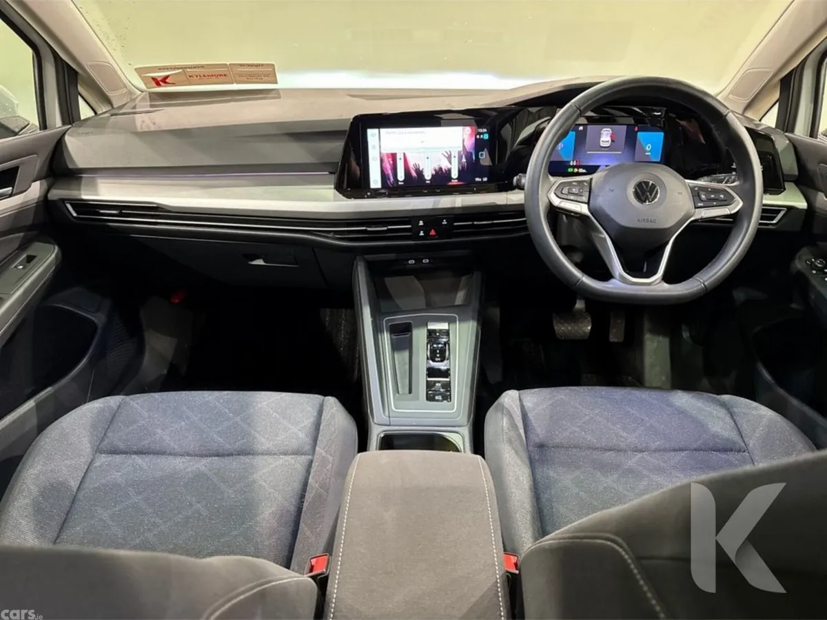 Volkswagen Golf Hatchback, Petrol, 2022, White