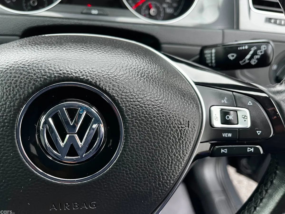 Volkswagen Golf Hatchback, Diesel, 2019, Grey
