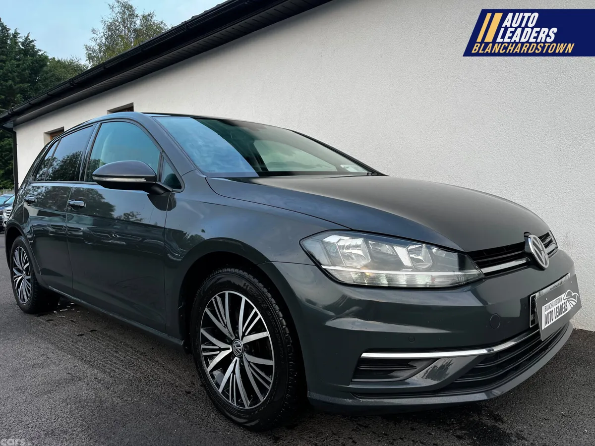 Volkswagen Golf Hatchback, Diesel, 2019, Grey