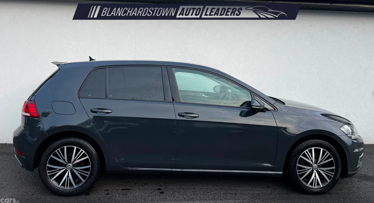 Volkswagen Golf Hatchback, Diesel, 2019, Grey