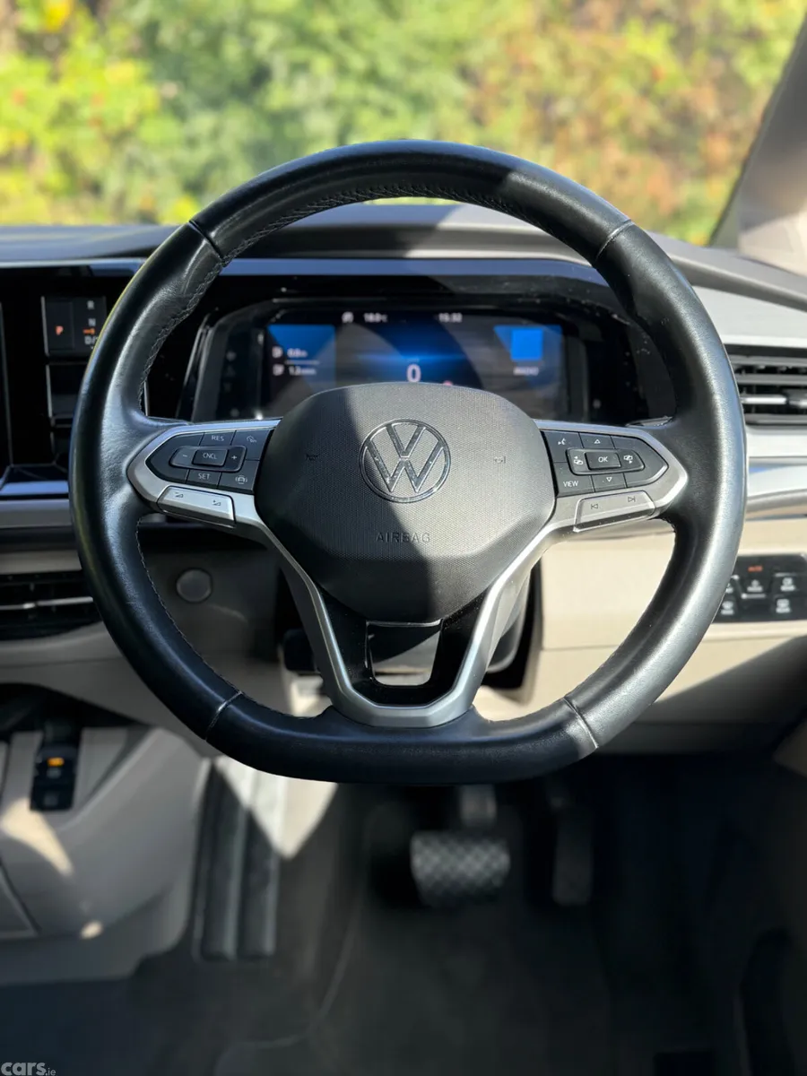 Volkswagen Multivan MPV, Petrol Plug-in Hybrid, 2024, Grey