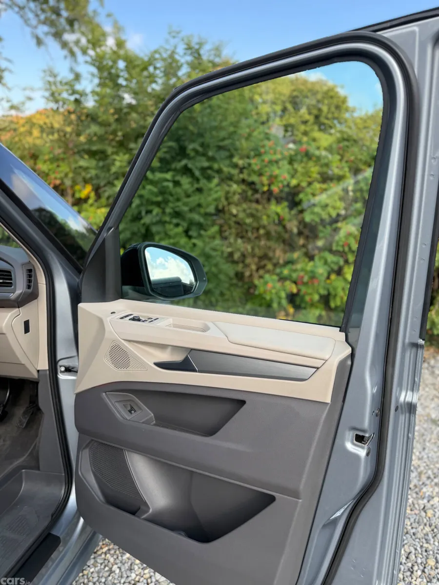 Volkswagen Multivan MPV, Petrol Plug-in Hybrid, 2024, Grey
