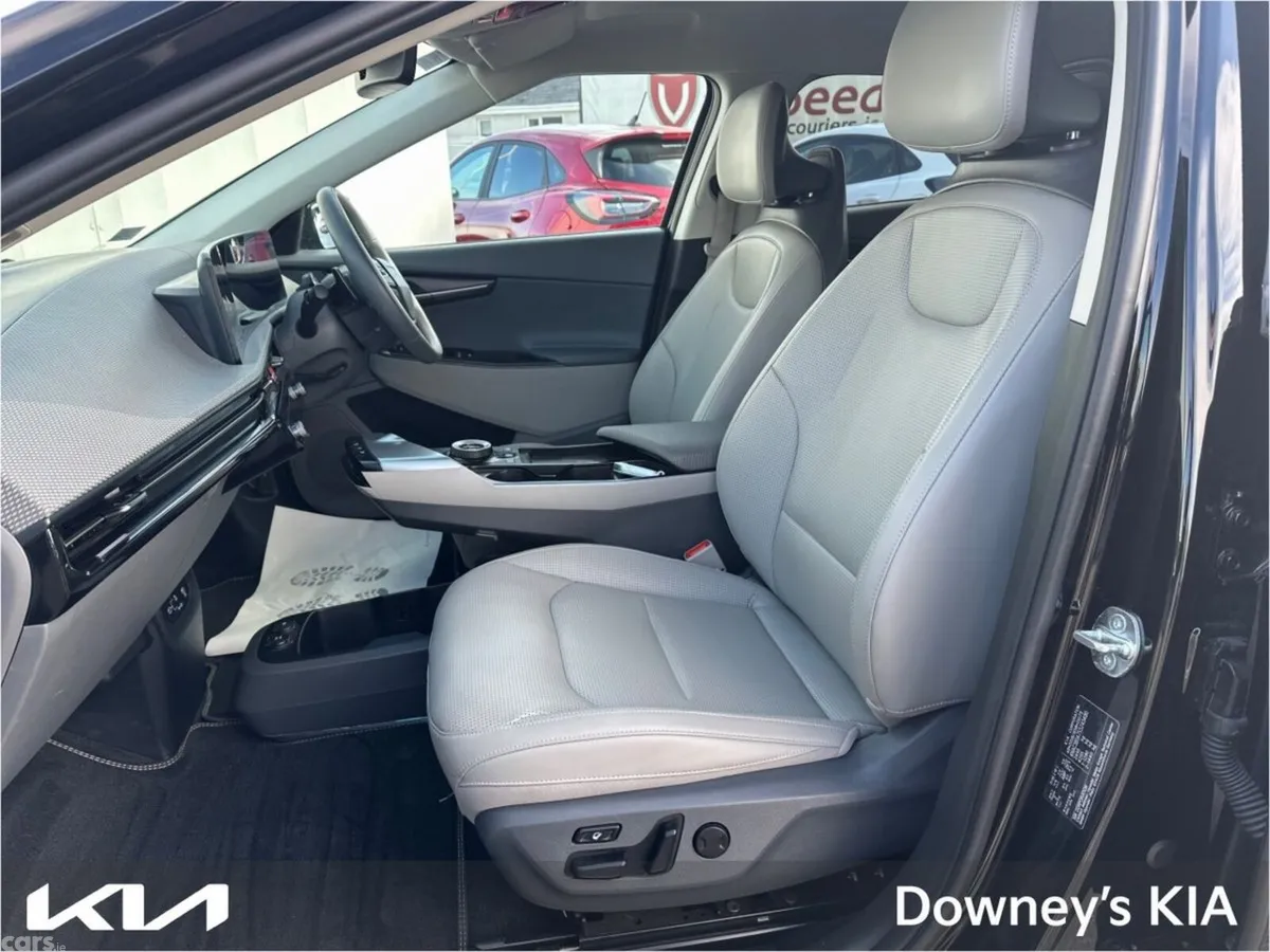Kia EV6 SUV, Electric, 2025, Black