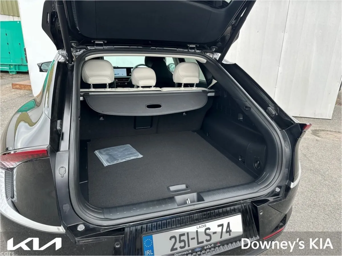Kia EV6 Hatchback, Electric, 2025, Black