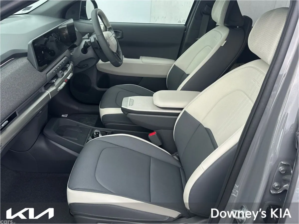 Kia EV3 Hatchback, Electric, 2026, Grey