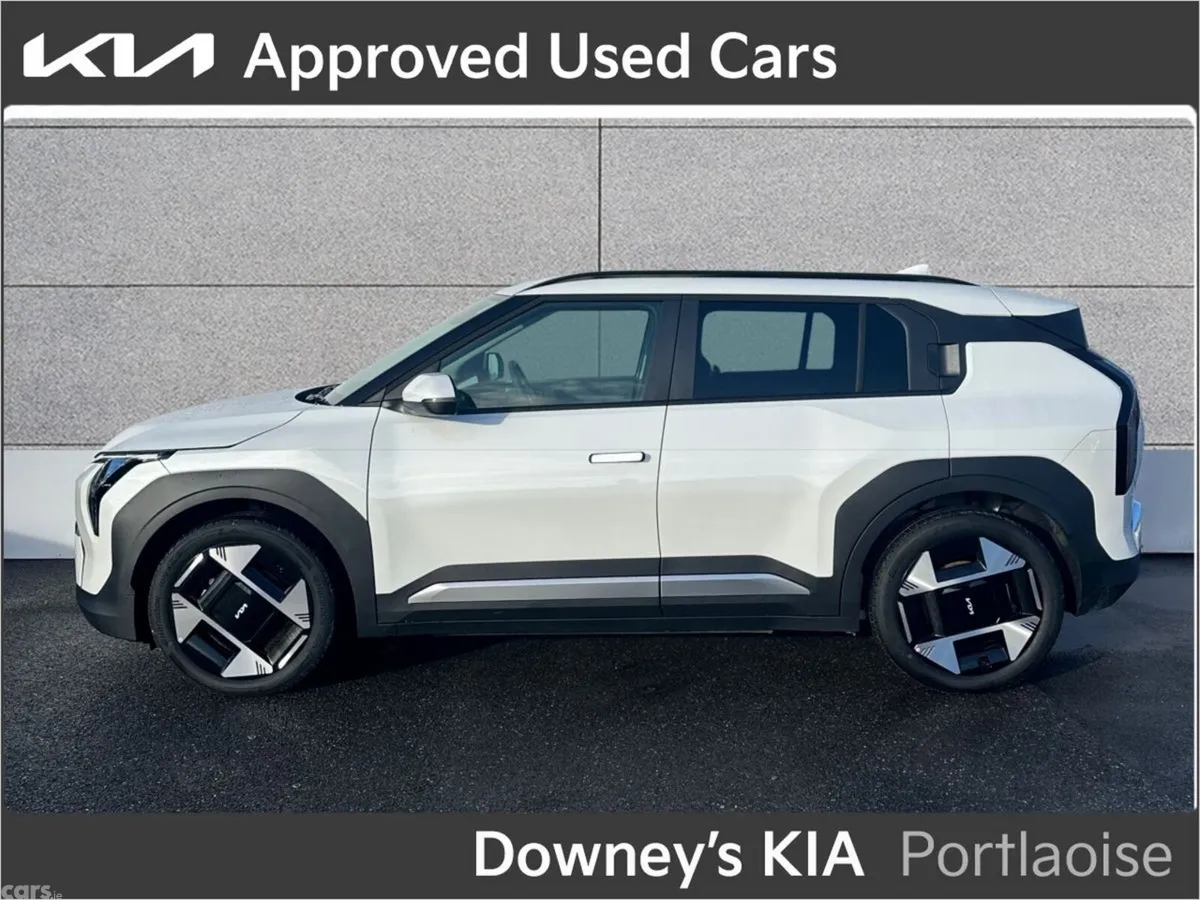 Kia EV3 Hatchback, Electric, 2026, White