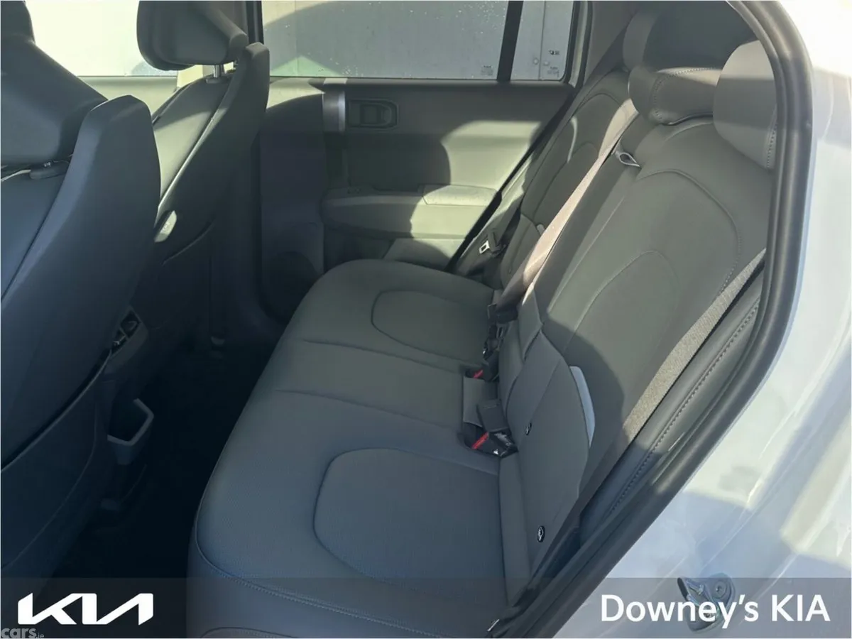 Kia EV3 Hatchback, Electric, 2026, White