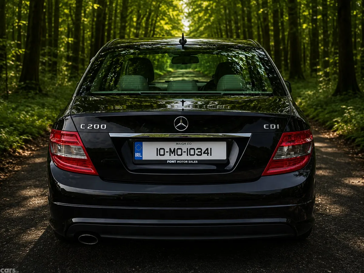 Mercedes-Benz C-Class Saloon, Diesel, 2010, Black