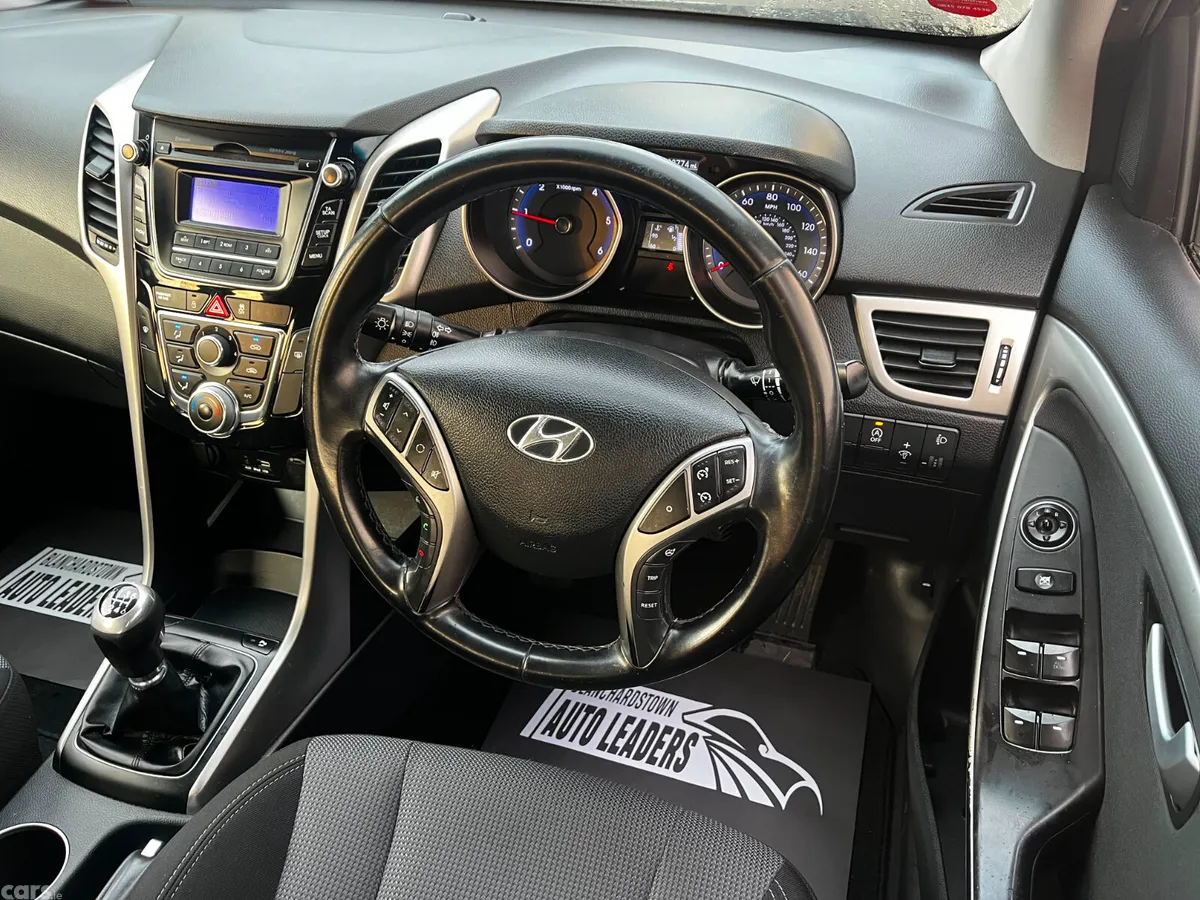 Hyundai i30 Hatchback, Diesel, 2015, Black