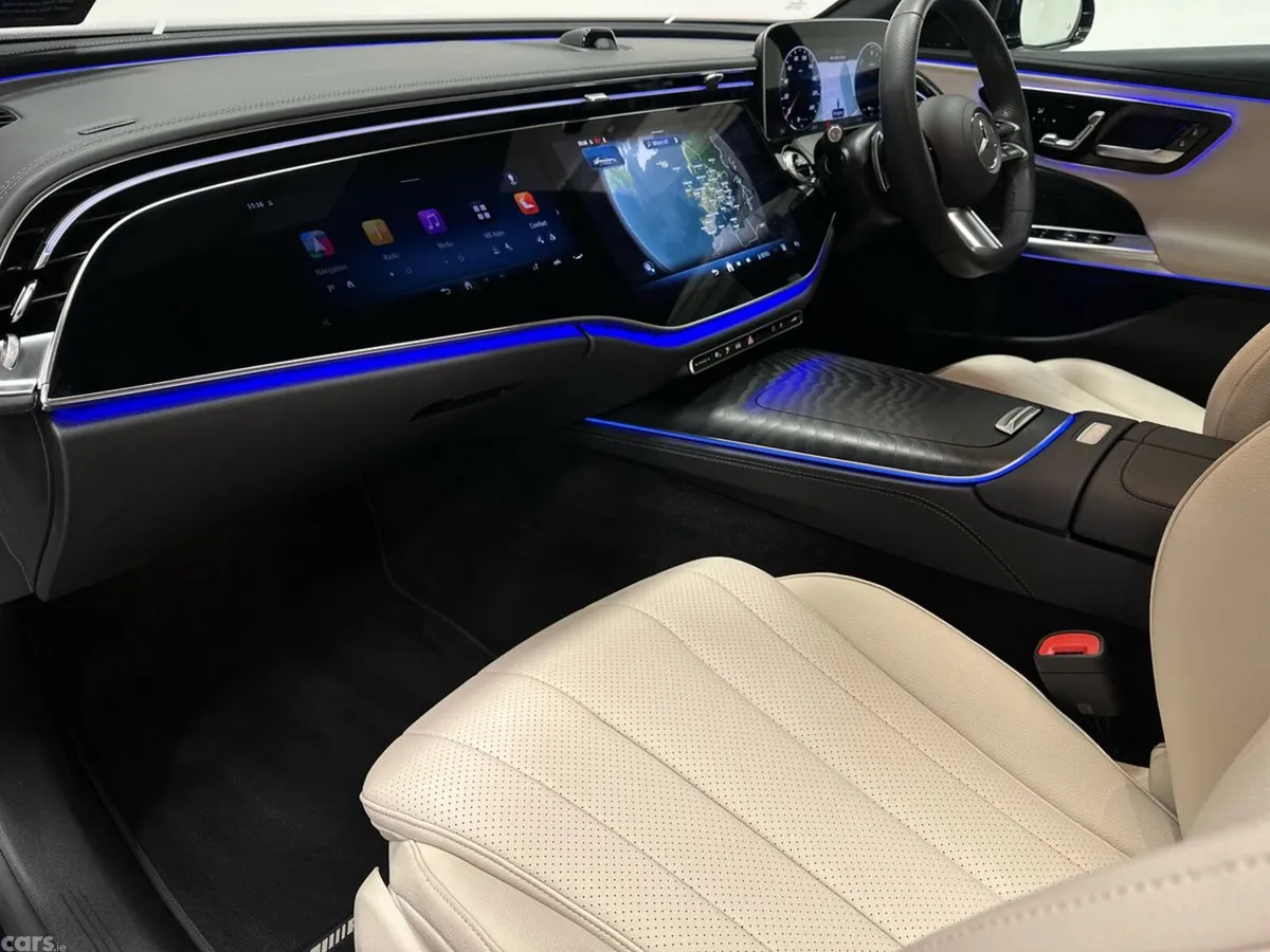 Mercedes-Benz E-Class Saloon, Diesel Plug-in Hybrid, 2024, Blue
