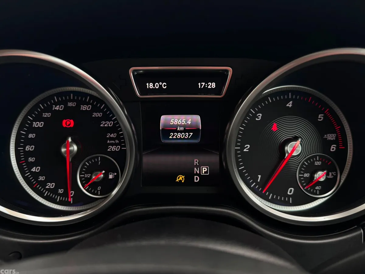 Mercedes-Benz GLE SUV, Diesel, 2016, Silver
