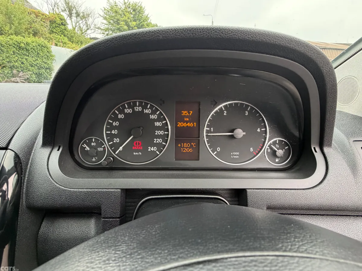 Mercedes-Benz A-Class Hatchback, Diesel, 2011, Grey