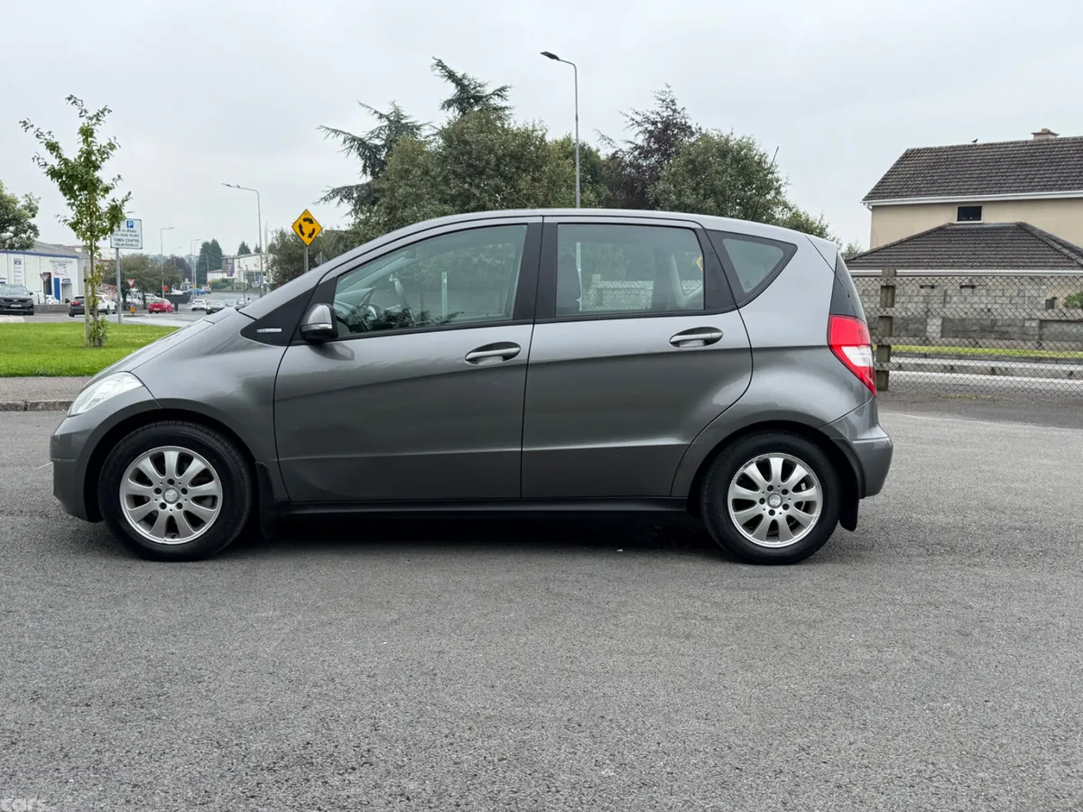 Mercedes-Benz A-Class Hatchback, Diesel, 2011, Grey