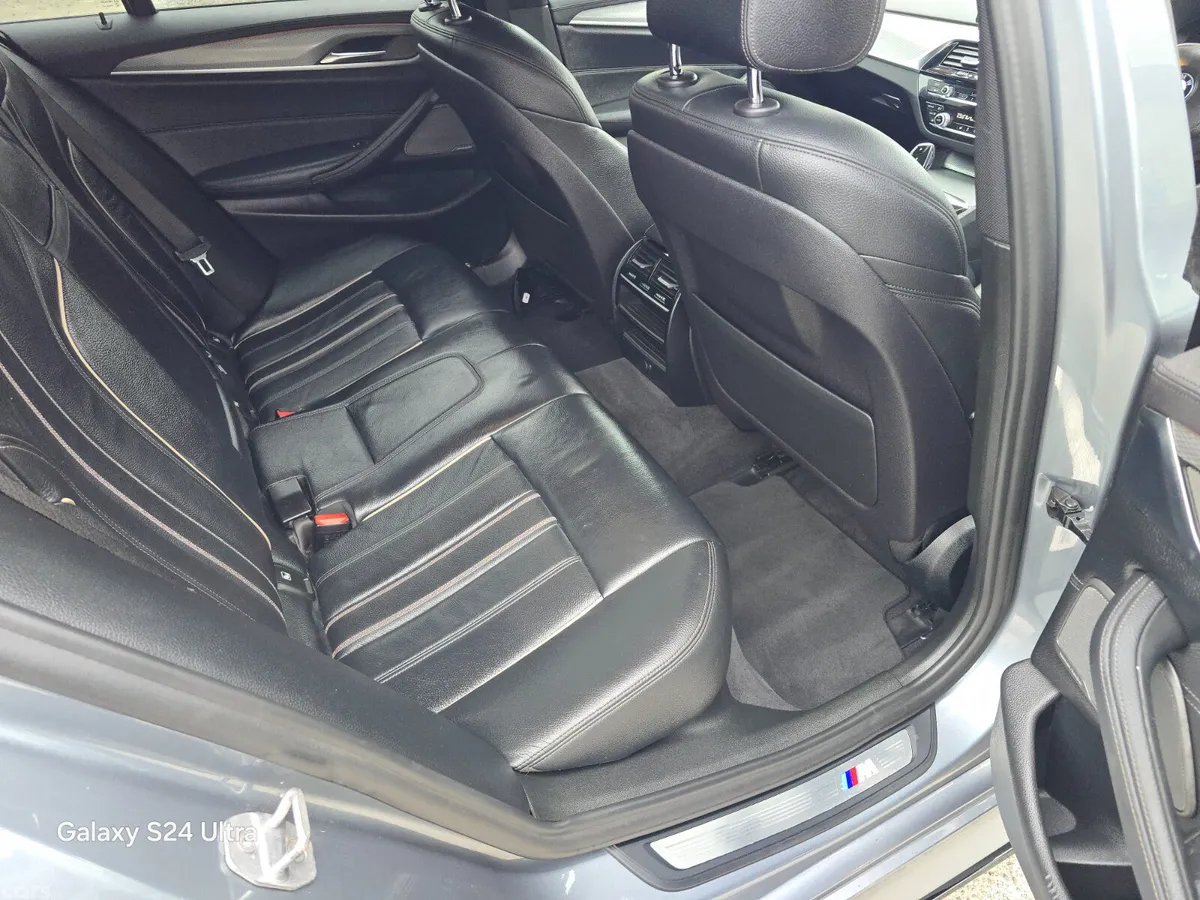 BMW 5-Series Saloon, Diesel, 2018, Blue