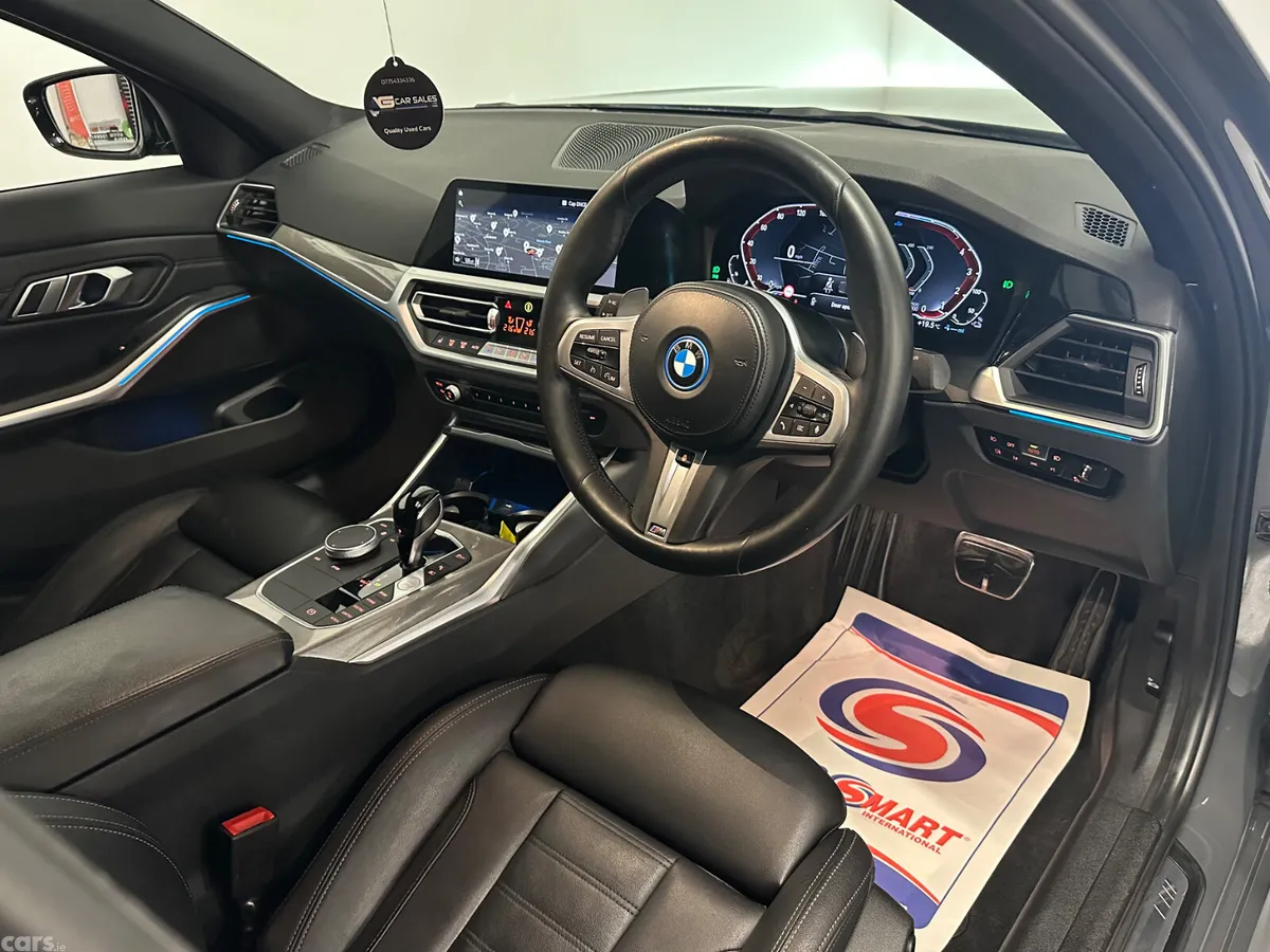 BMW 3-Series Saloon, Petrol Hybrid, 2022, Grey