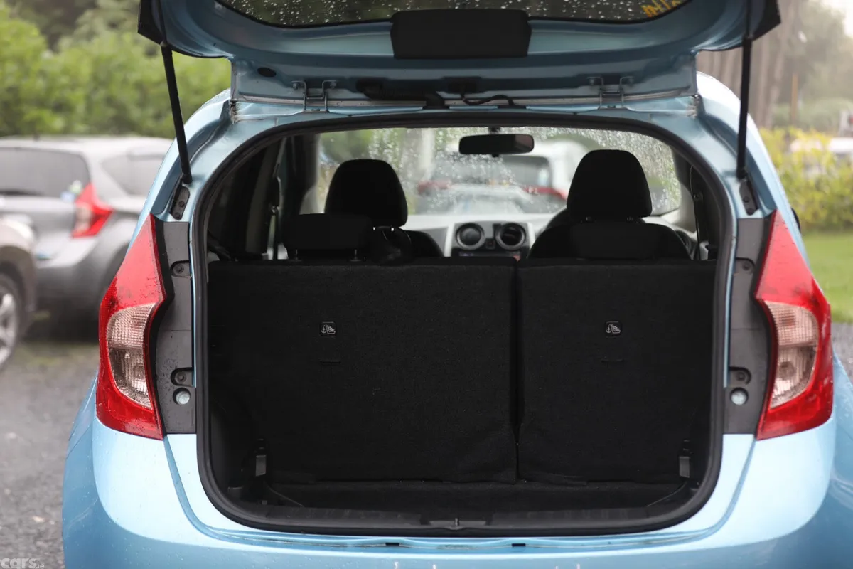 Nissan Note Hatchback, Petrol, 2013, Blue