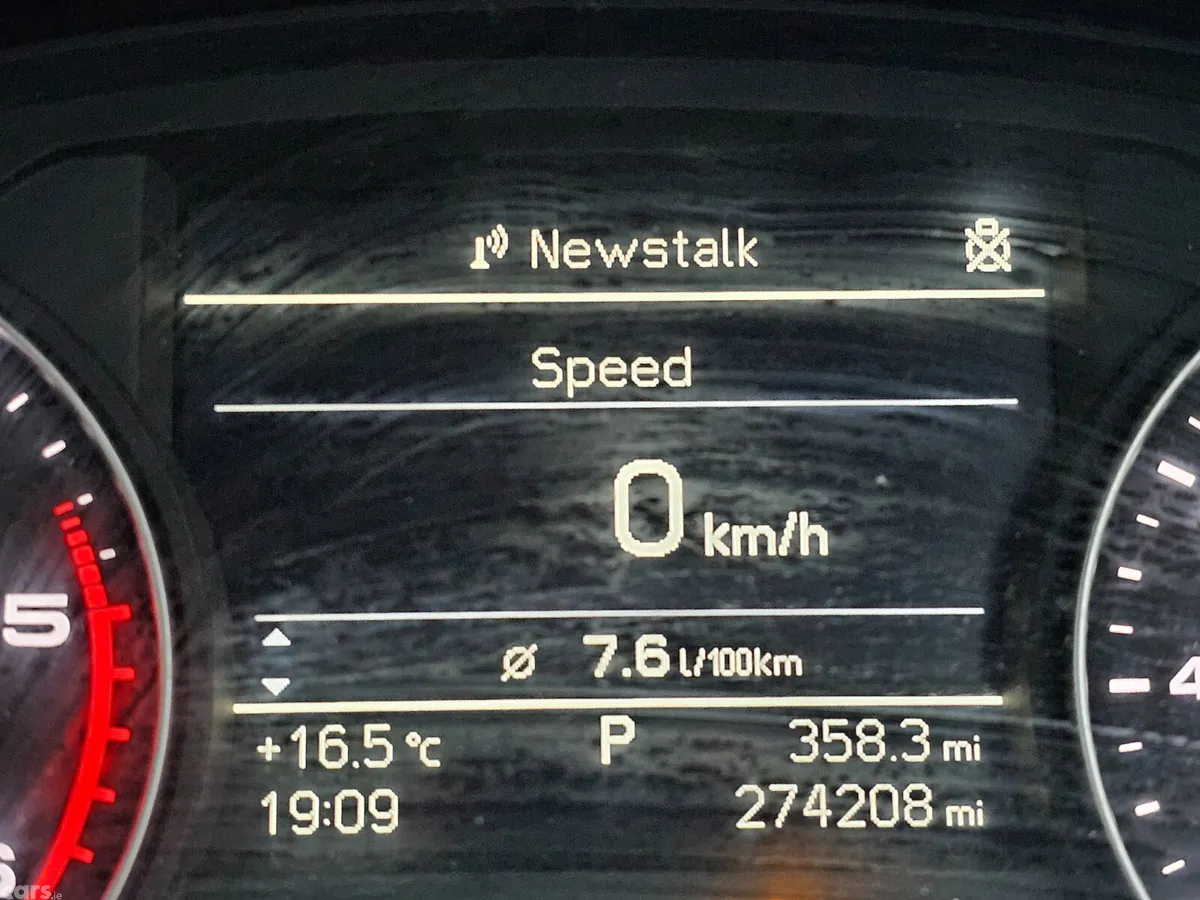 Audi A6 Saloon, Diesel, 2015, White