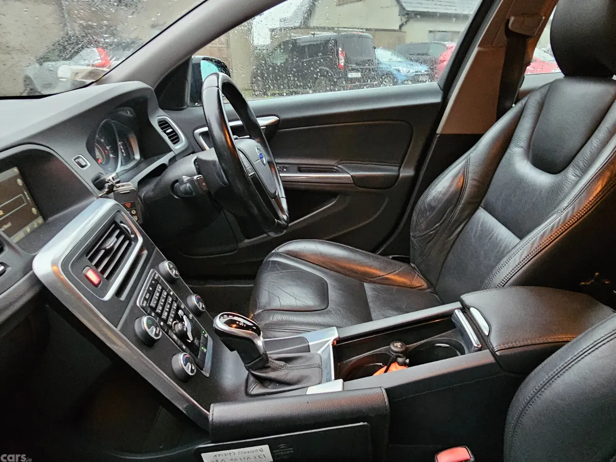 Volvo V60 Estate, Diesel, 2013, Blue
