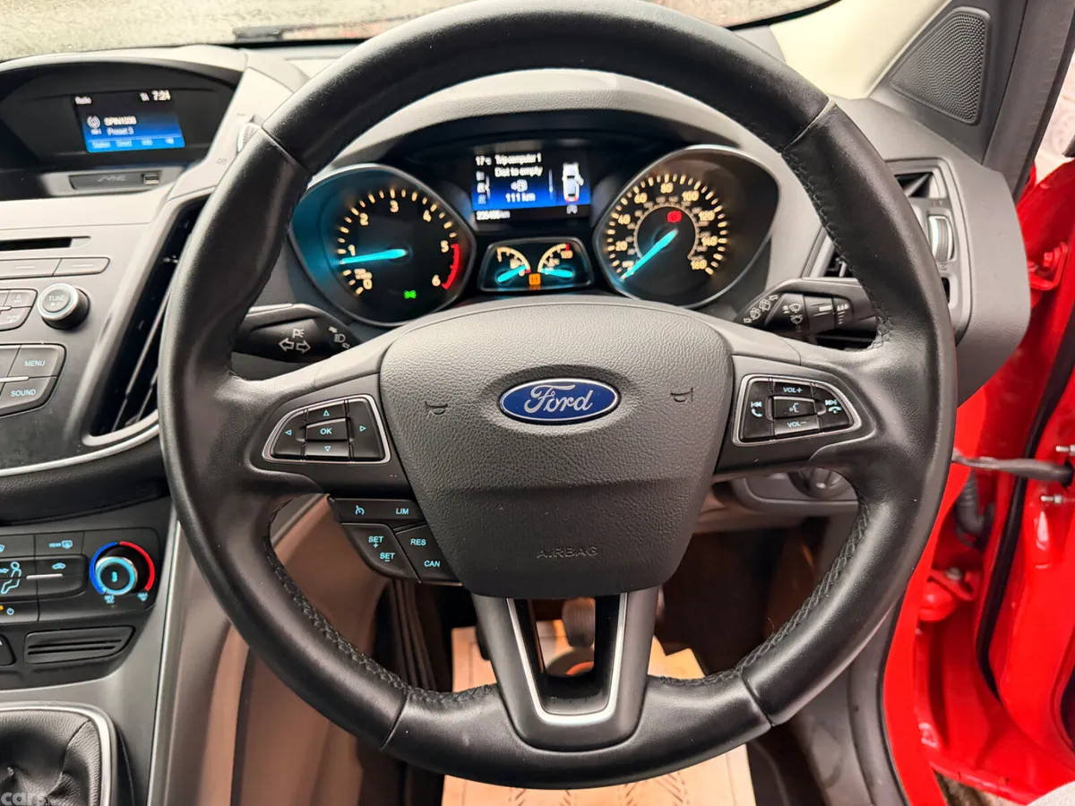 Ford Kuga SUV, Diesel, 2017, Red