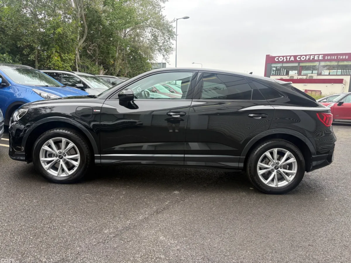 Audi Q3 Hatchback, Petrol Plug-in Hybrid, 2024, Black
