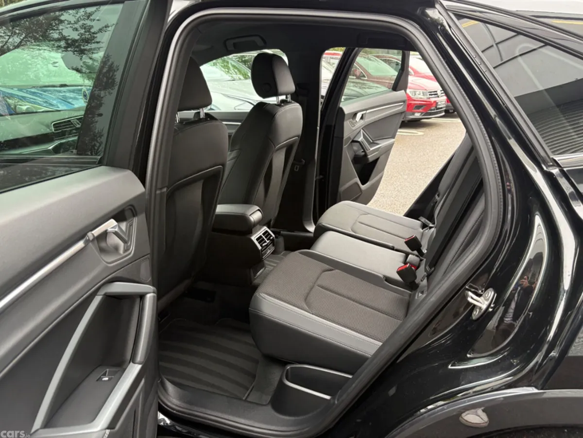 Audi Q3 Hatchback, Petrol Plug-in Hybrid, 2024, Black