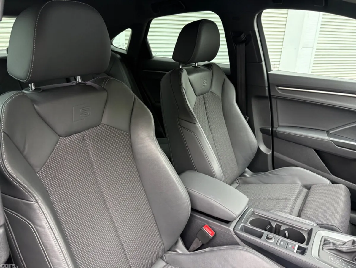 Audi Q3 Hatchback, Petrol Plug-in Hybrid, 2024, Black