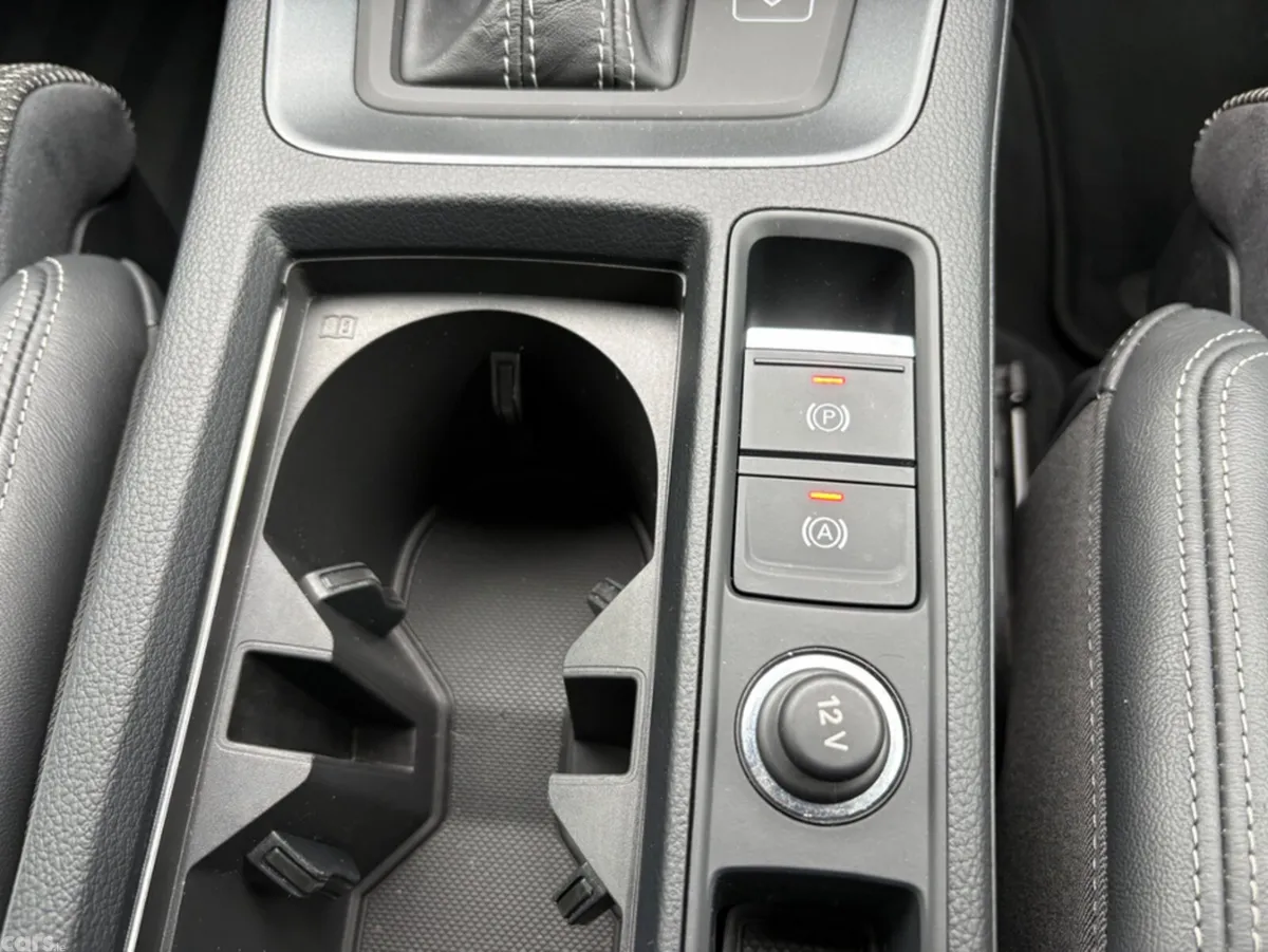 Audi Q3 Hatchback, Petrol Plug-in Hybrid, 2024, Black