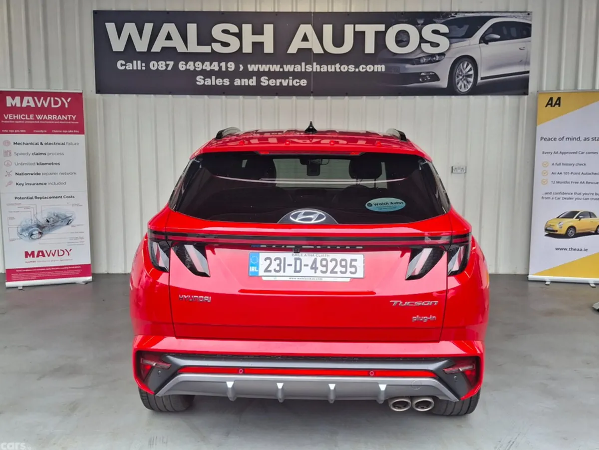Hyundai Tucson MPV, Petrol Hybrid, 2023, Red