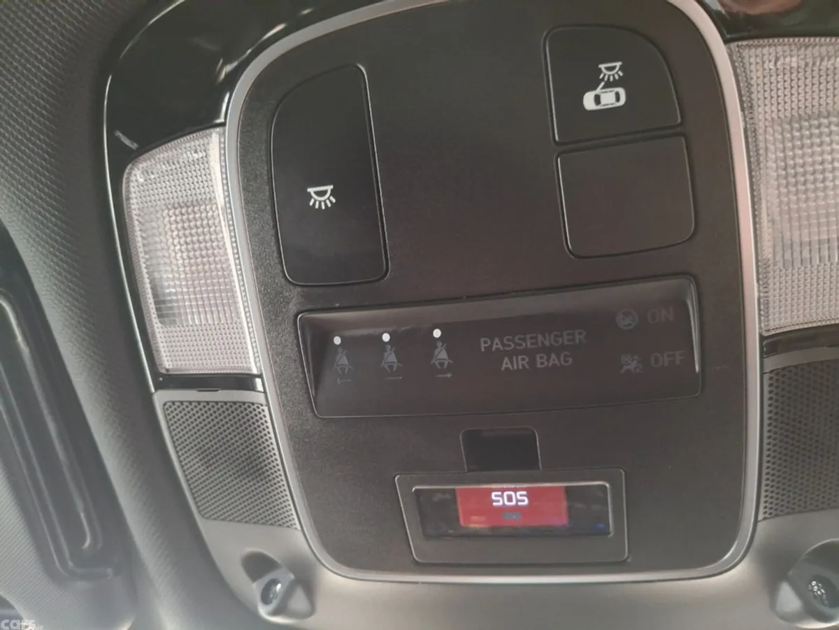 Hyundai Tucson MPV, Petrol Hybrid, 2023, Red