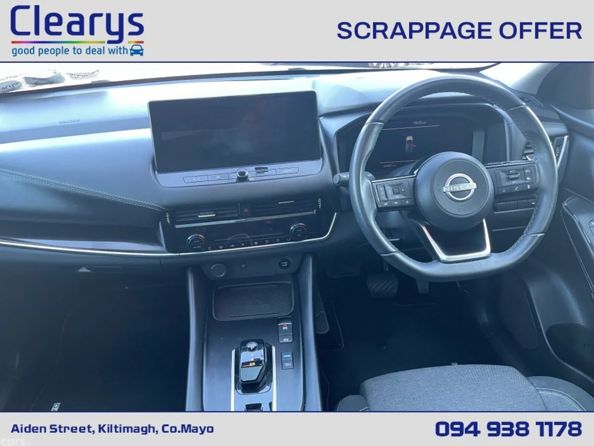 Nissan Qashqai MPV, Petrol Hybrid, 2023, White