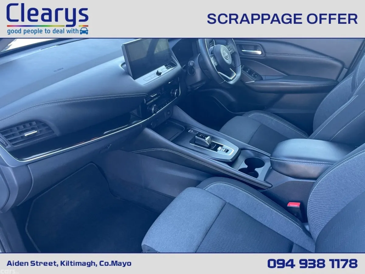 Nissan Qashqai MPV, Petrol Hybrid, 2023, White
