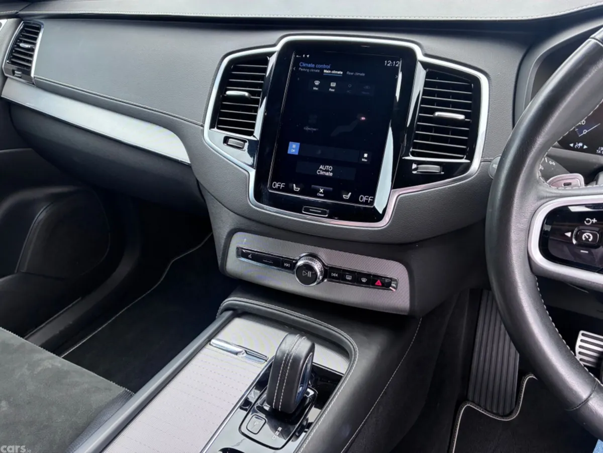Volvo XC90 SUV, Petrol Plug-in Hybrid, 2020, White
