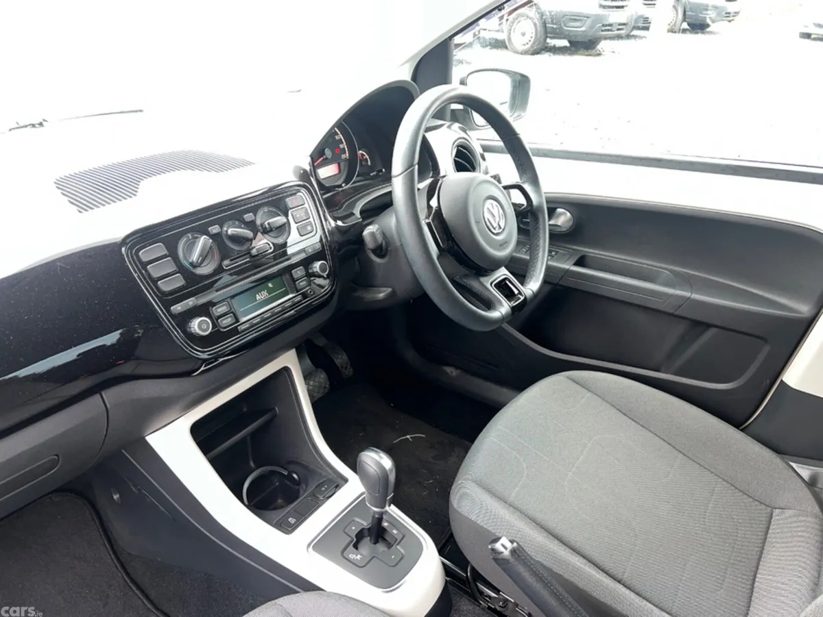 Volkswagen up! Hatchback, Petrol, 2015, White