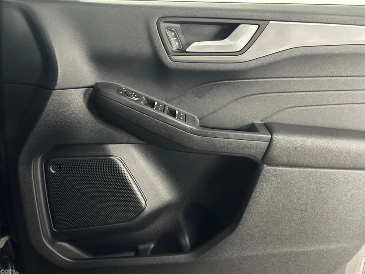 Ford Kuga MPV, Petrol Hybrid, 2022, Grey