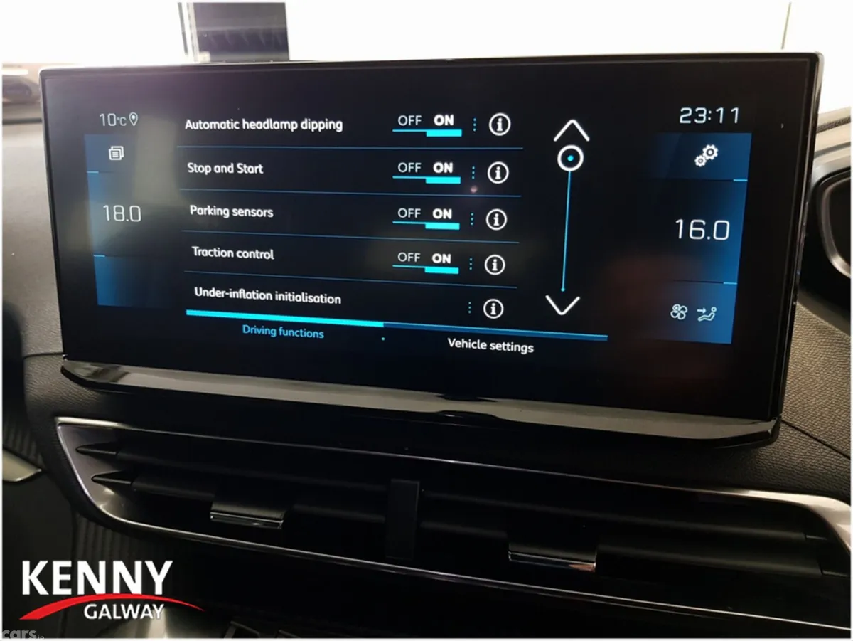 Peugeot 5008 MPV, Diesel, 2024, Black