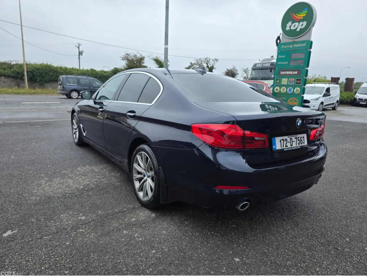 BMW 5-Series Saloon, Diesel, 2017, Blue
