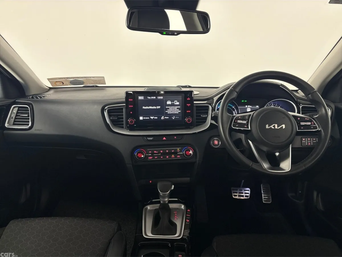 Kia XCeed Hatchback, Petrol Hybrid, 2022, Grey