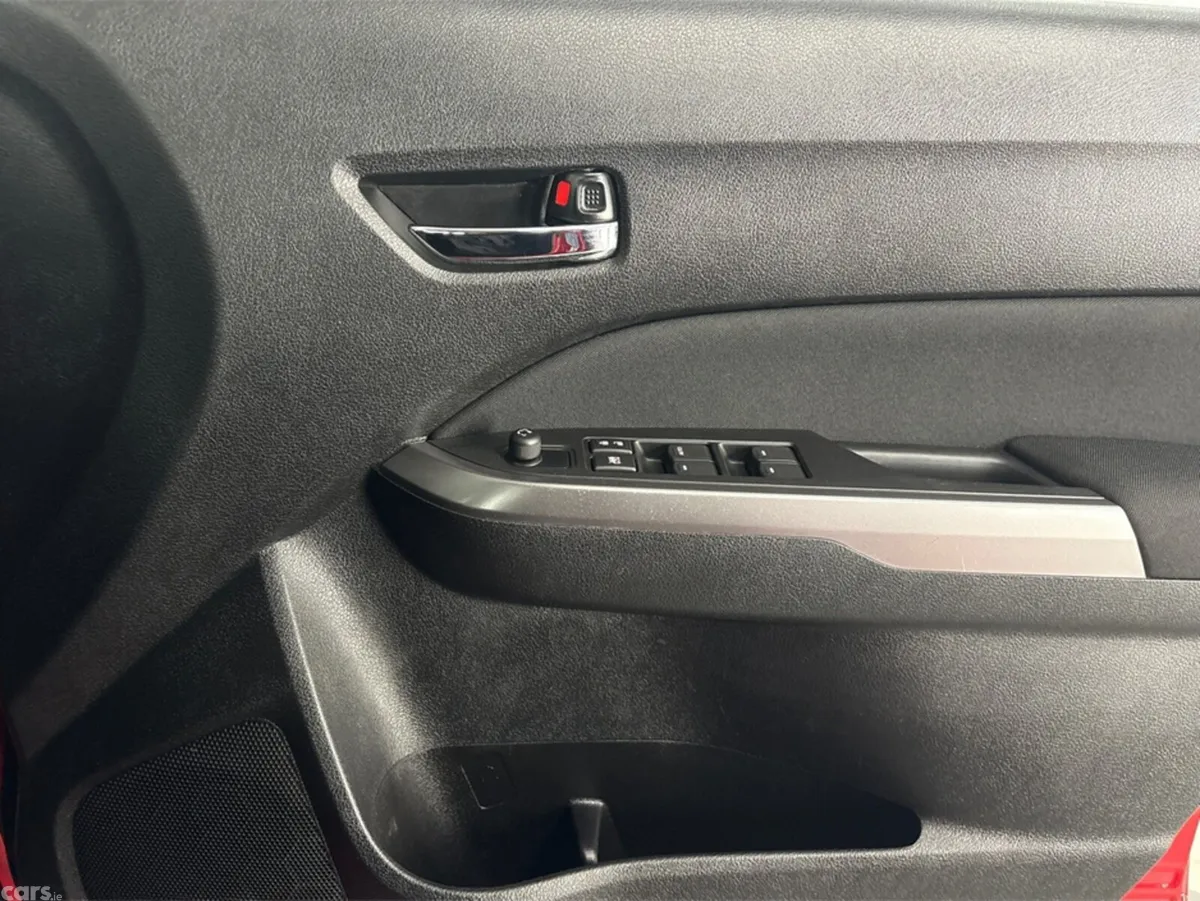 Suzuki Vitara SUV, Petrol, 2023, Red