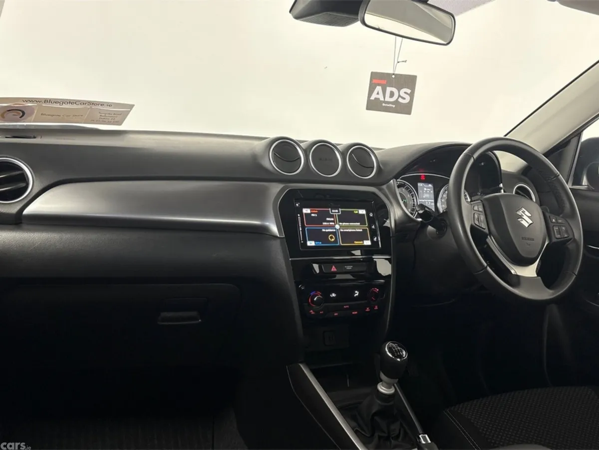 Suzuki Vitara SUV, Petrol, 2023, Red
