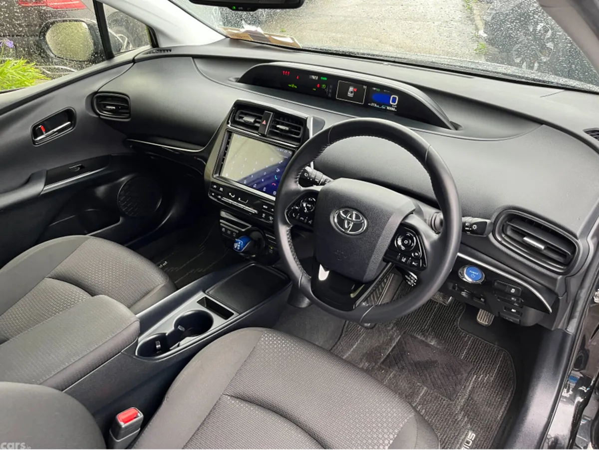 Toyota Prius Saloon, Petrol Hybrid, 2021, Black