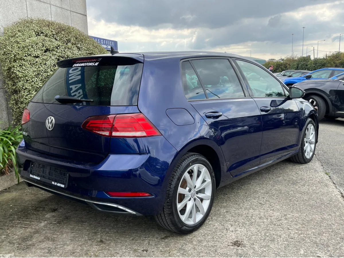 Volkswagen Golf Hatchback, Petrol, 2018, Blue